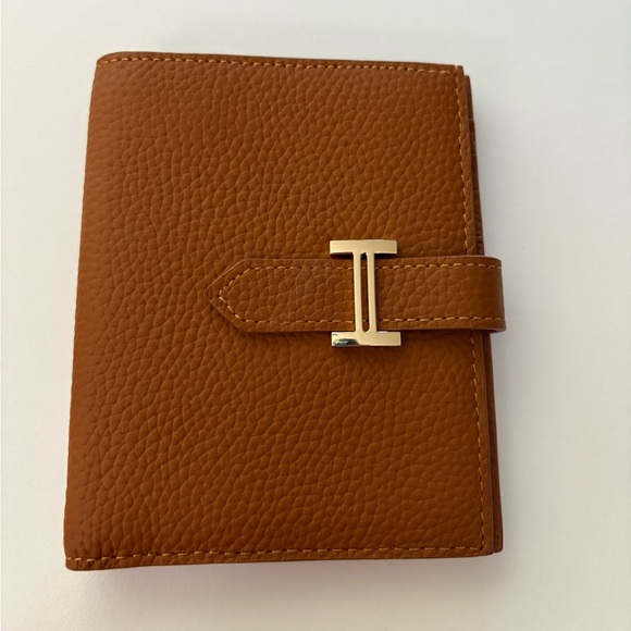 Hermes wallet - Picture 1 of 7